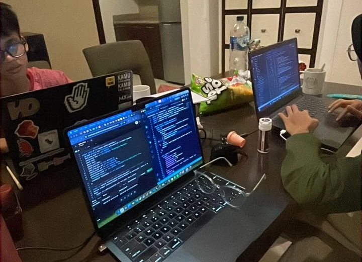 Safe Route Hackathon in Progress